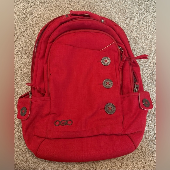 OGIO Crimson Button-Accent Backpack - Picture 1 of 4